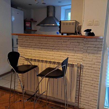 Downtown Apartment Piata Romana Букурещ Екстериор снимка