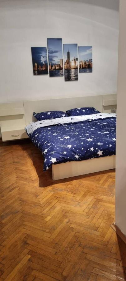 Downtown Apartment Piata Romana Букурещ Екстериор снимка